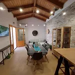 Sara Villa