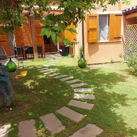 Vila Sara *