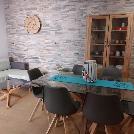 Sara 빌라 툴라다